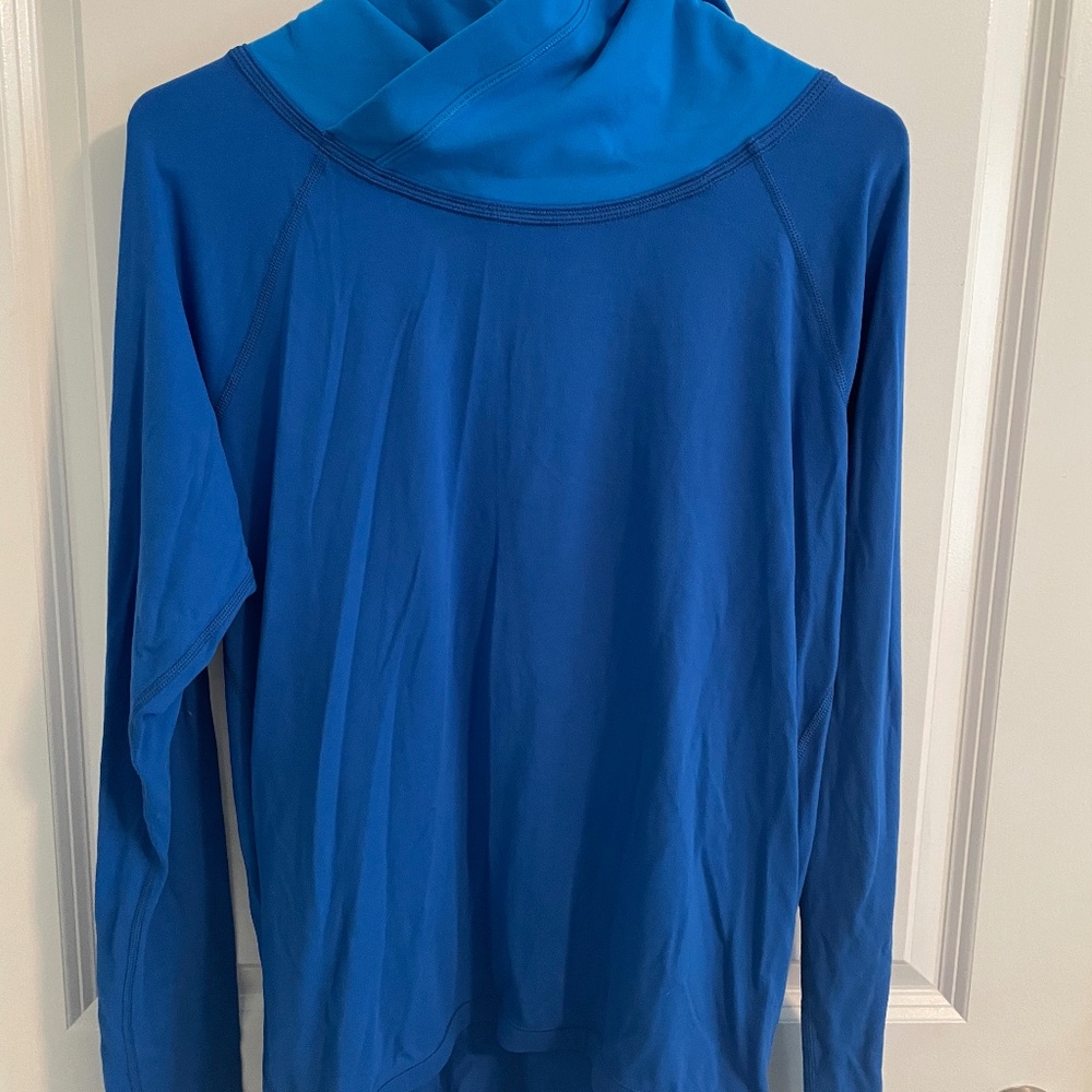 LULULEMON Healthy Heart Pullover